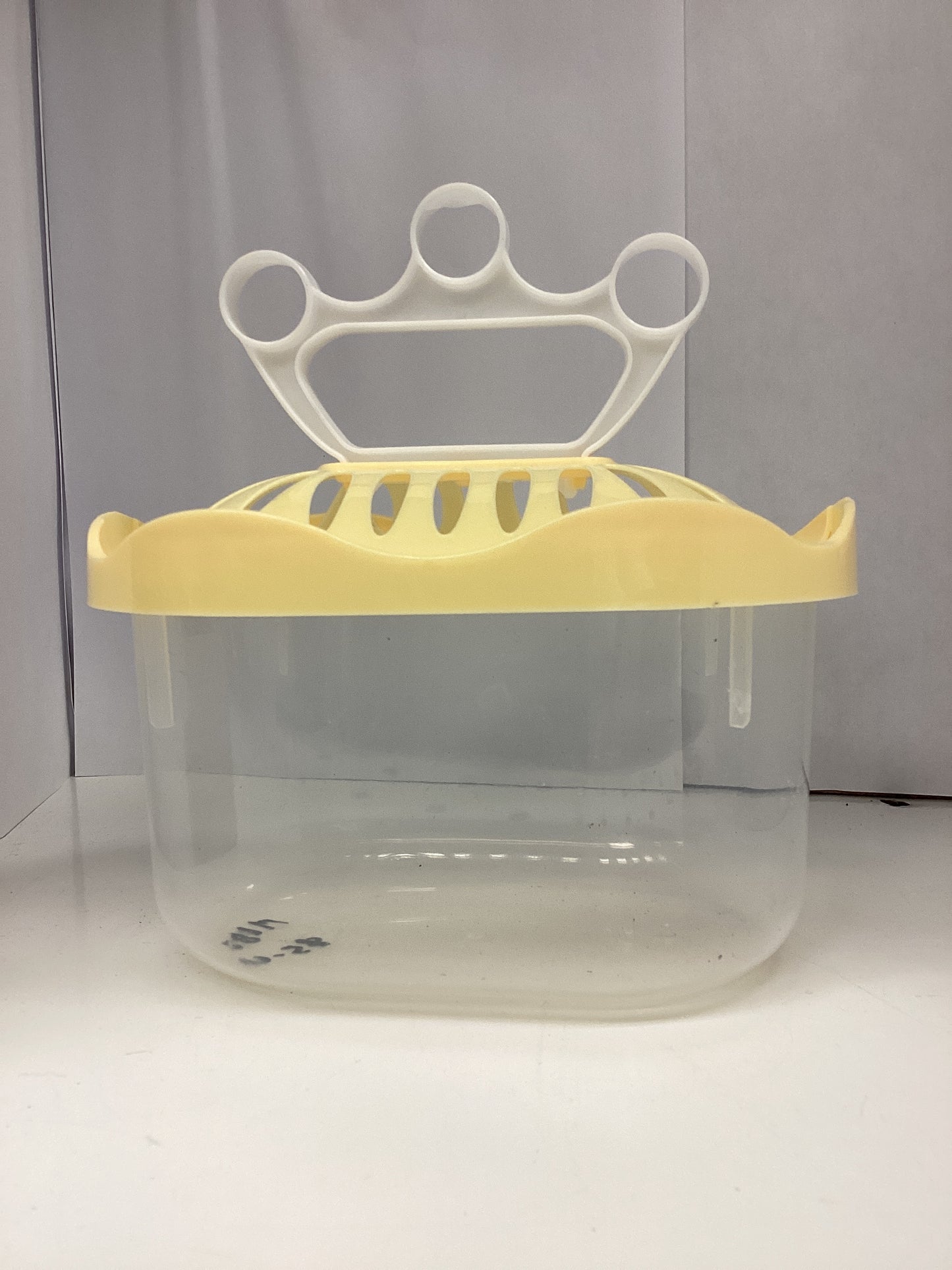 M182 Crear reptile terrarium hábitat